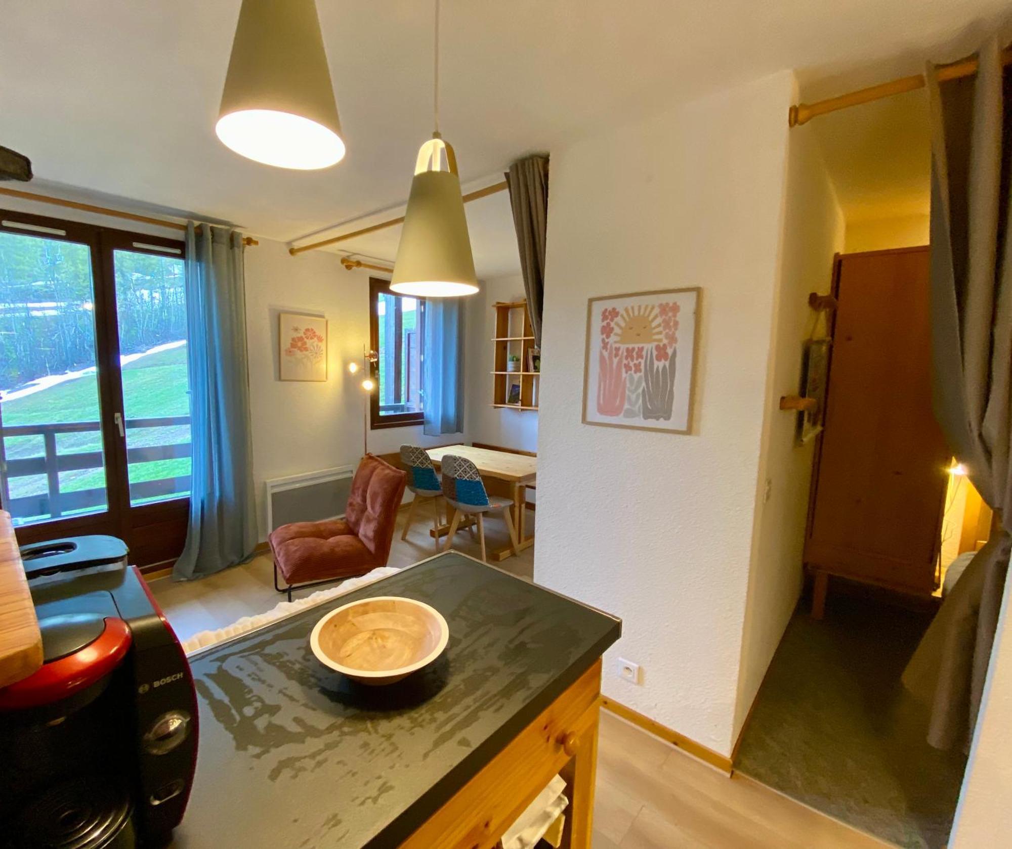 Appartement Au Pied Des Pistes Puy-Saint-Vincent Exterior photo